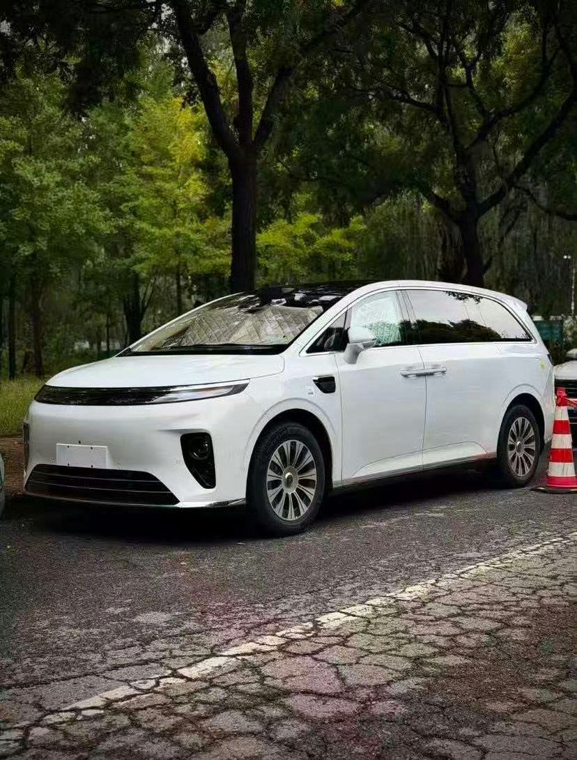 享界V8，打个分吧[举手] ​