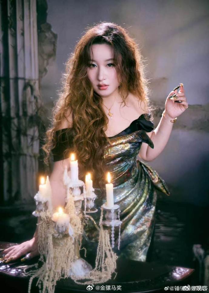 锤娜丽莎圆梦歌手舞台歌手2026过往翻唱收获无数好评，正式登台原创新唱...
