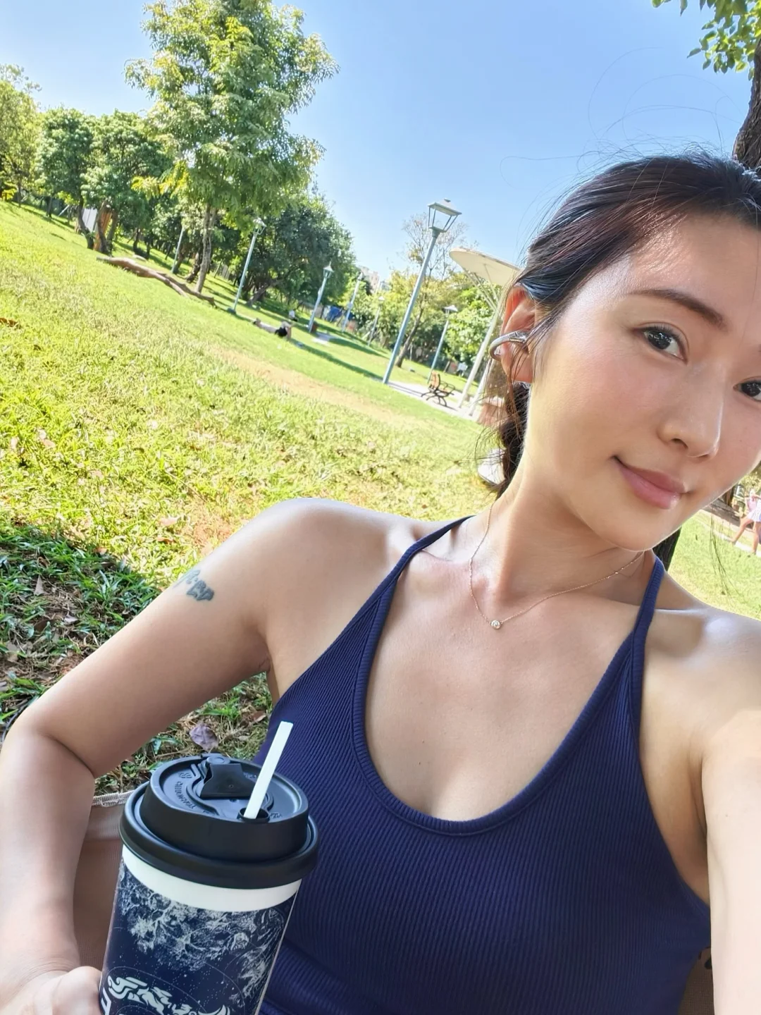 阳光灿烂的不像话