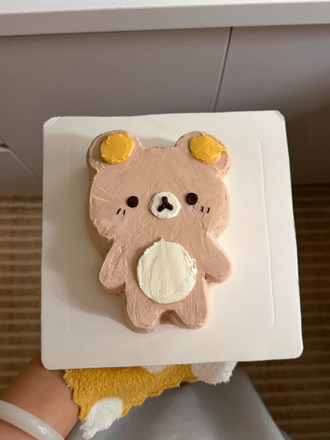 自制轻松熊可可草莓果酱夹心蛋糕💛