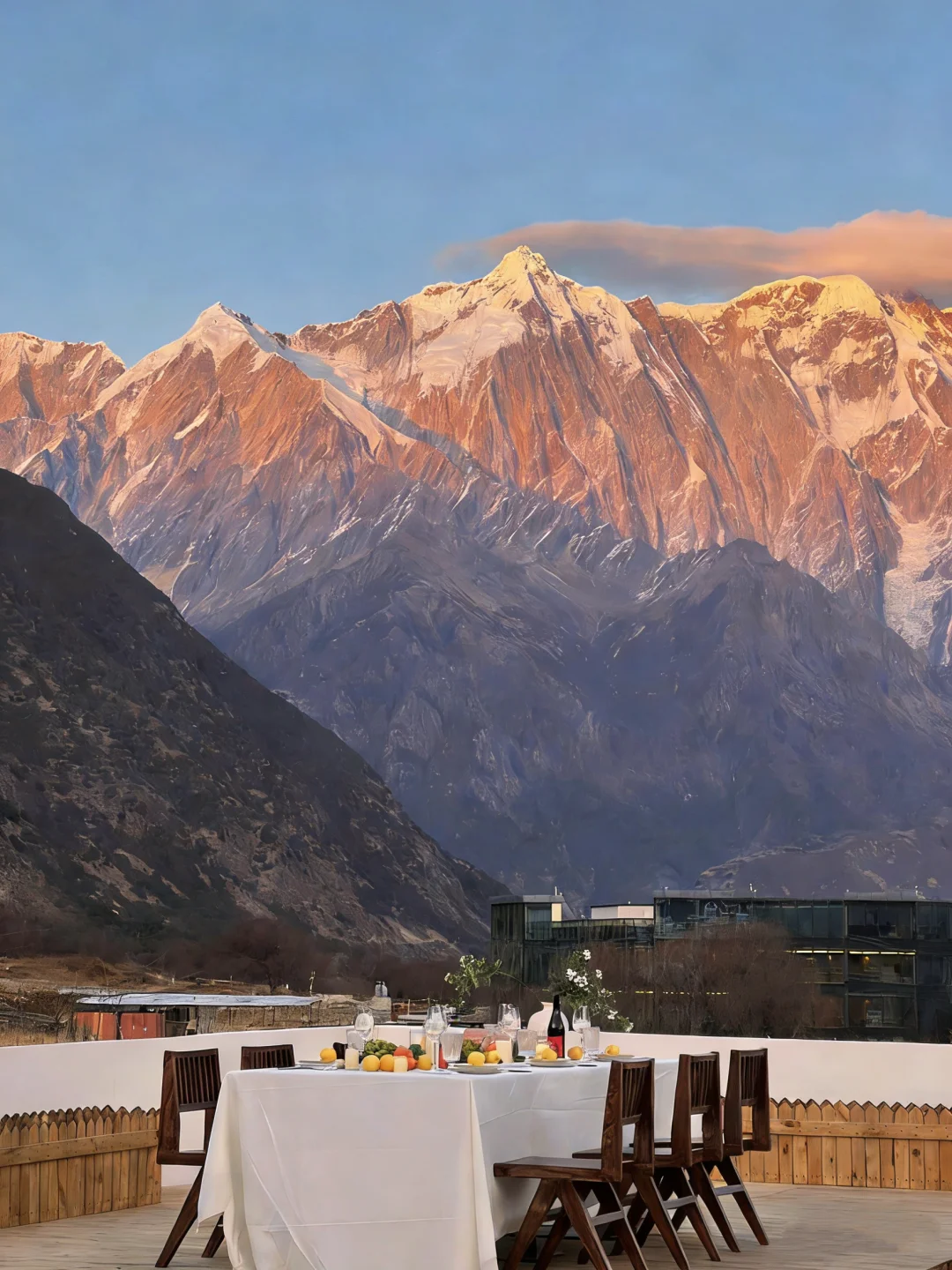 林芝封神酒店！枕着南迦巴瓦雪山入眠⛰️