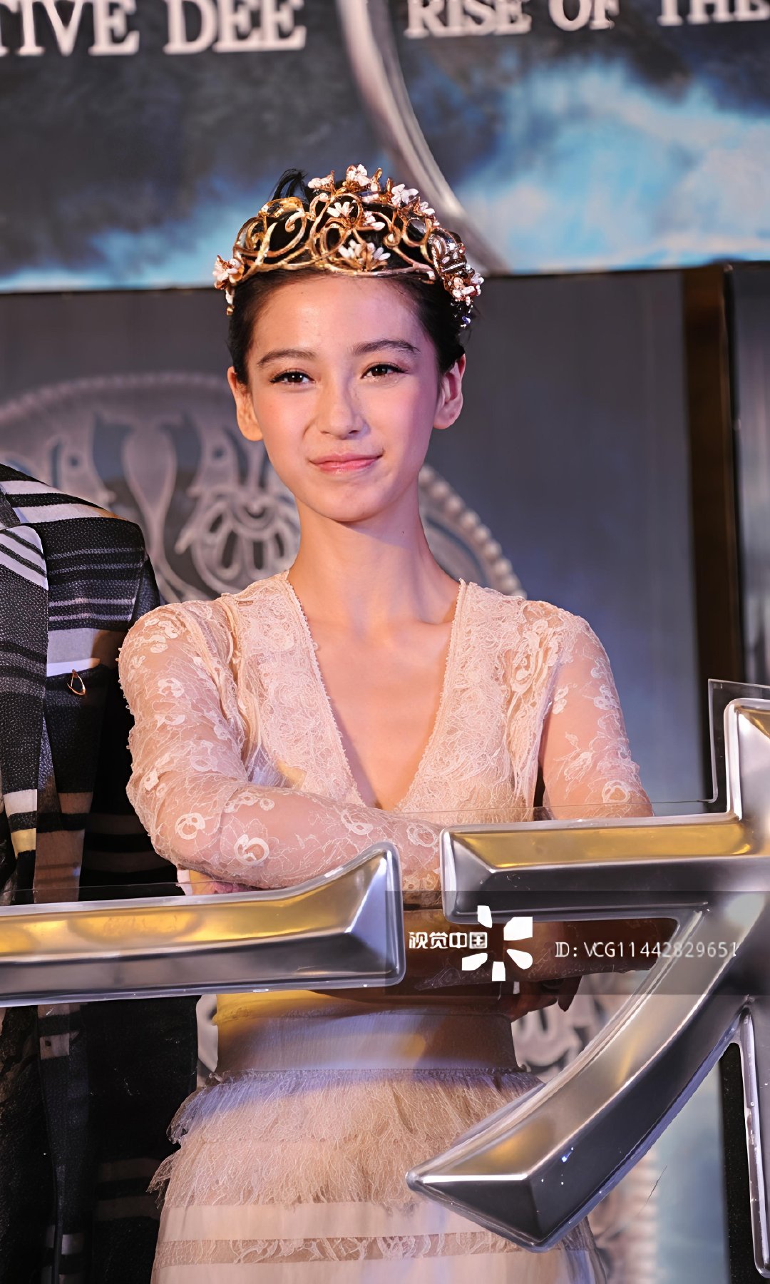 #angelababy[超话]# |#angelababy# 

神都龙王&银睿姬

​