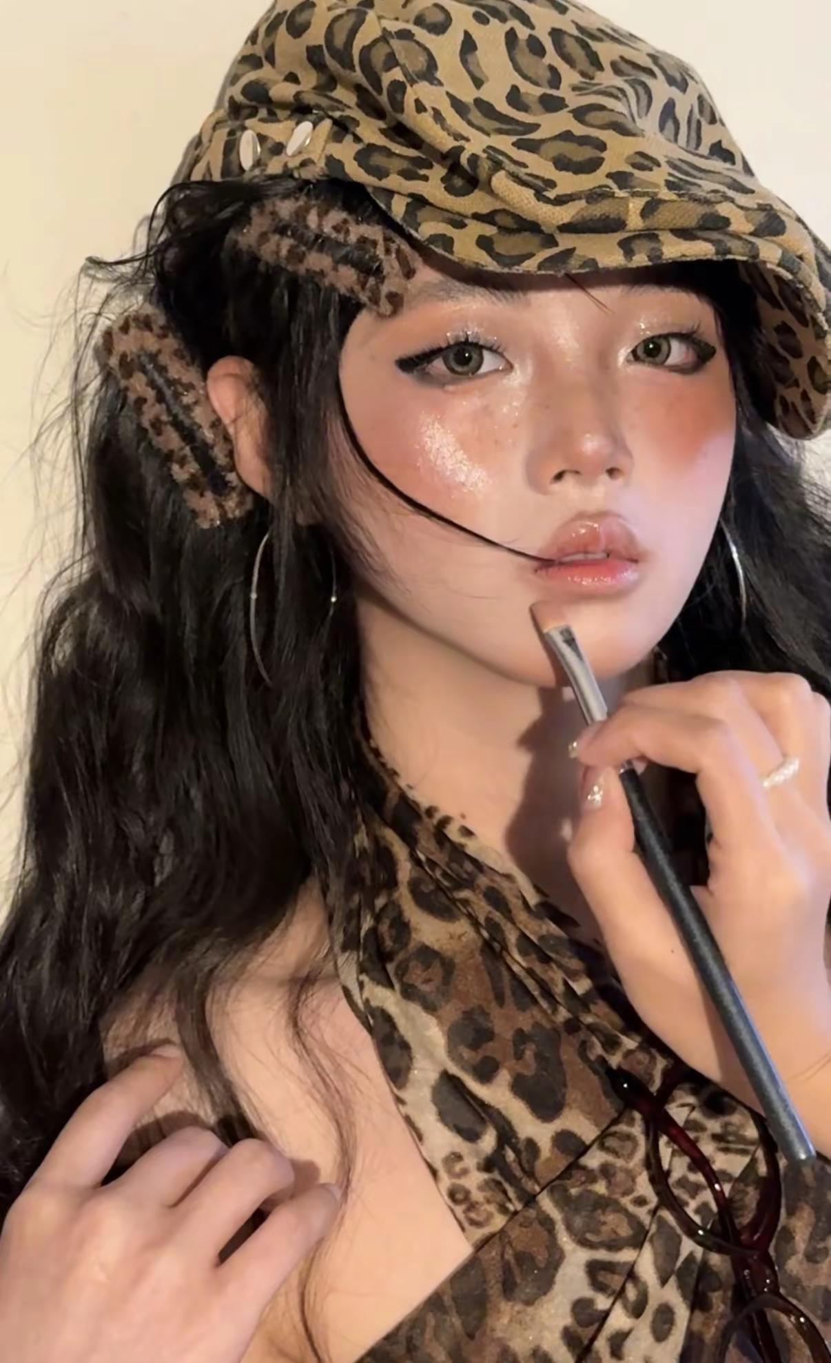 可惜没人懂坏女人的魅力🤎。