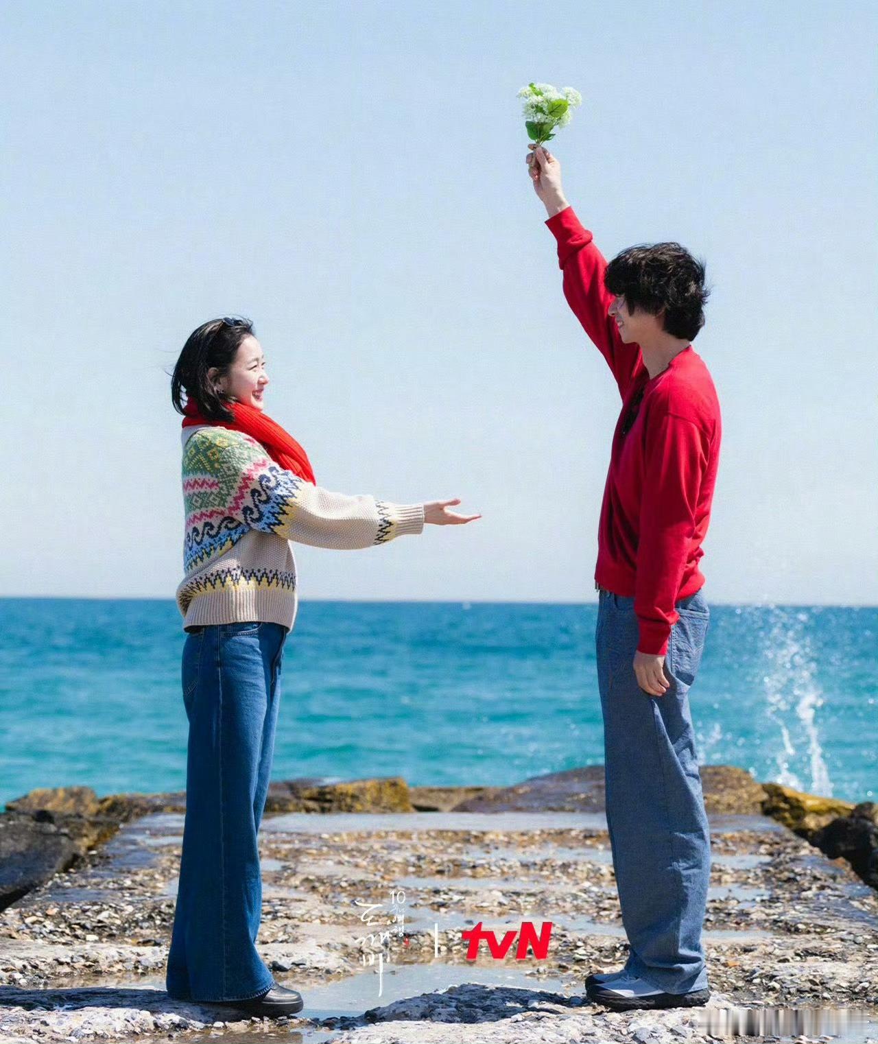 只希望这部剧的所有演员都别翻车[捂嘴哭][捂嘴哭] 每年入秋开始就会重...