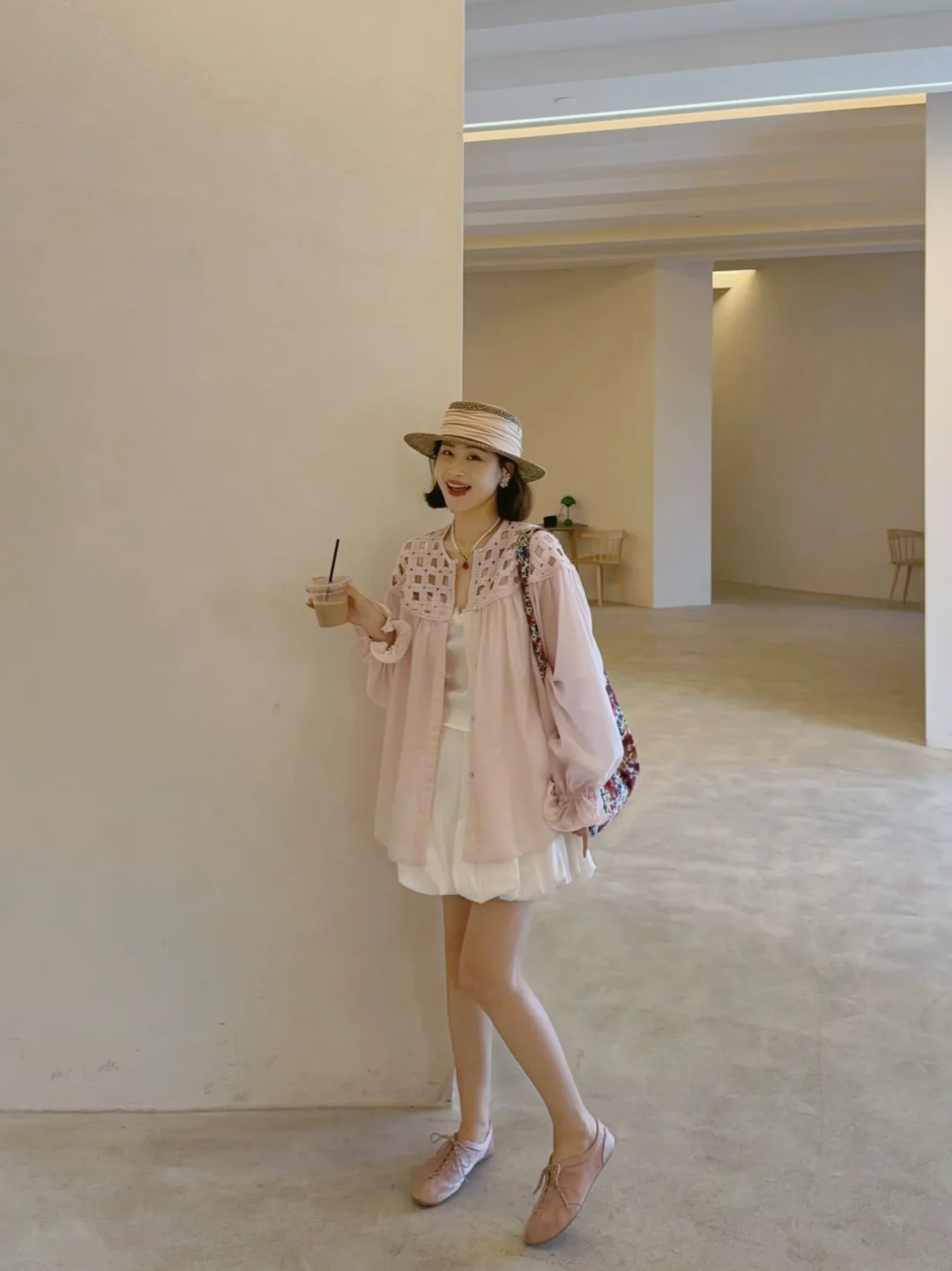 “给夏天点颜色瞧瞧👛👀…”