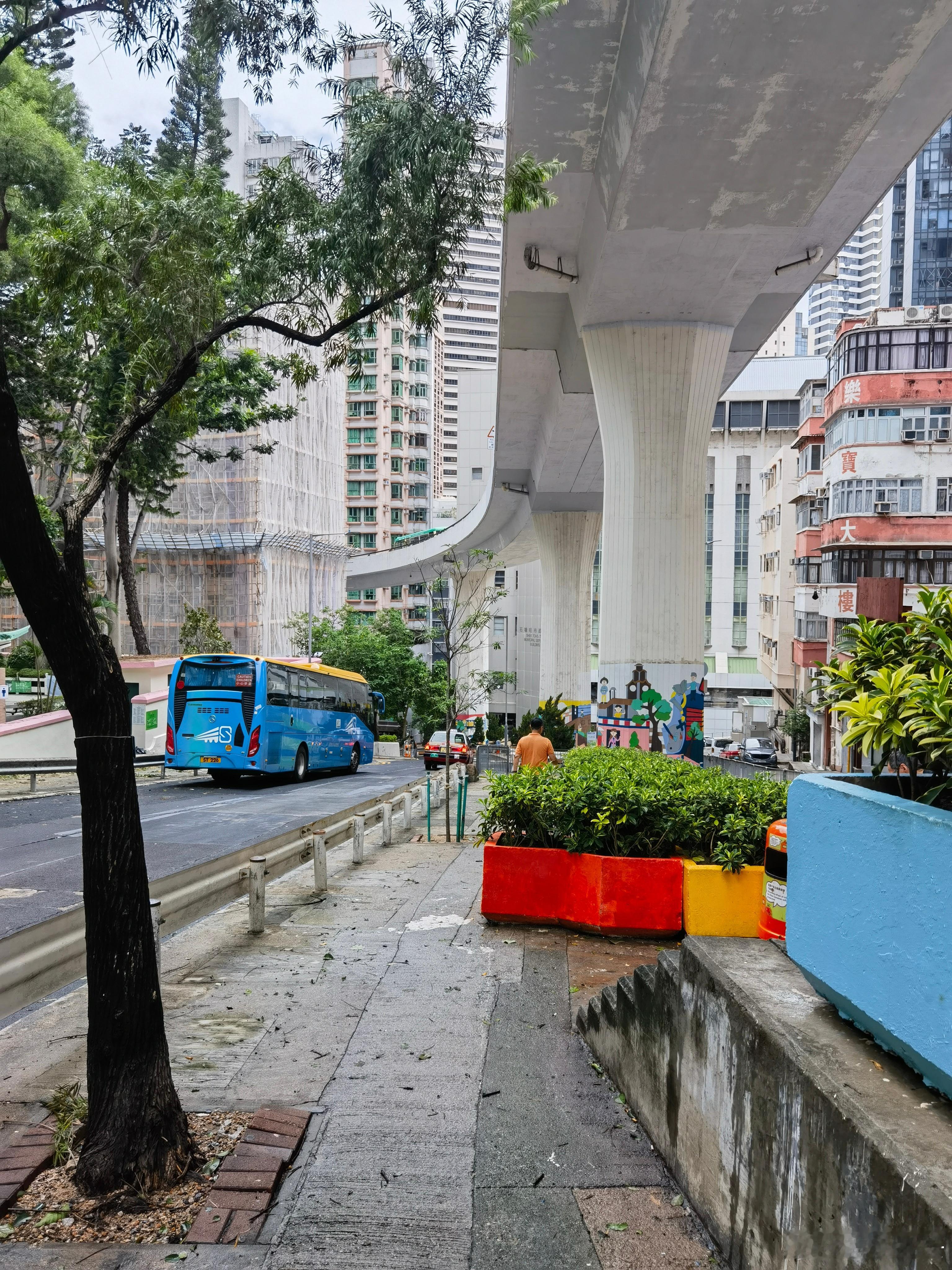 苹果18PM快来了
还有不到一个月就要来了，我的17pm还没有玩明白，好像也有时间去研究它，还是习惯着华为，更多的是没那么多的心情去使用，先慢慢熟悉，慢慢替换。
正如我的GO Ultra一样，也已经快一个月了，只是简单的使用，可能还没有到了使用的场合。
慢与懒有时还真分不清是哪个，或者混在了一起
苹 ​