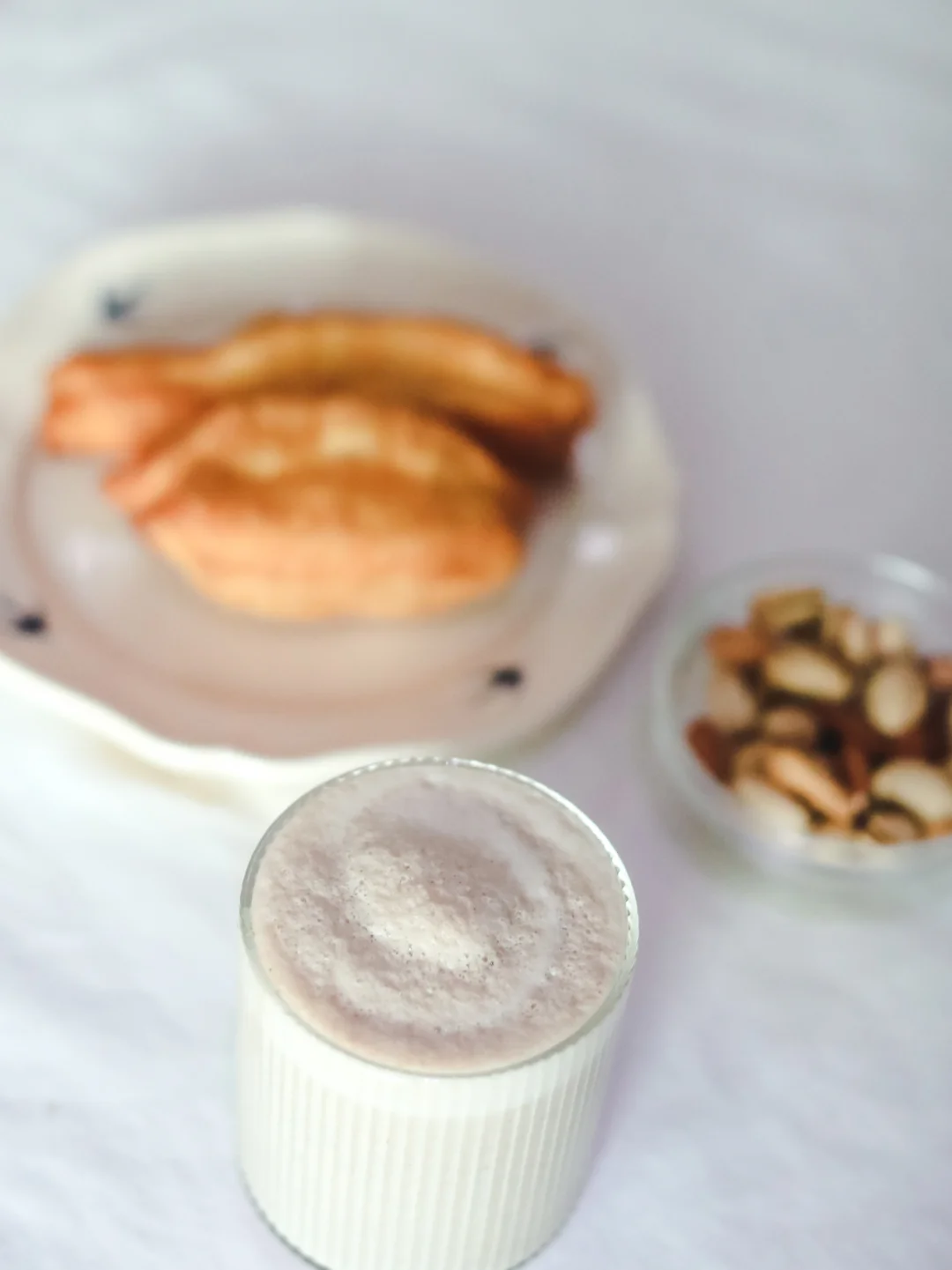 每日早餐-大枣核桃黑豆豆奶