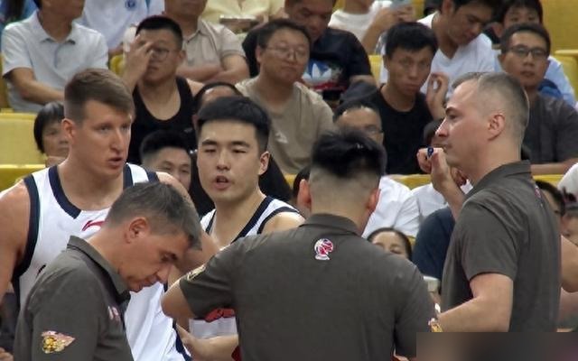 广东男篮为什么打不过山东队广东主帅一席话，直接戳中要害