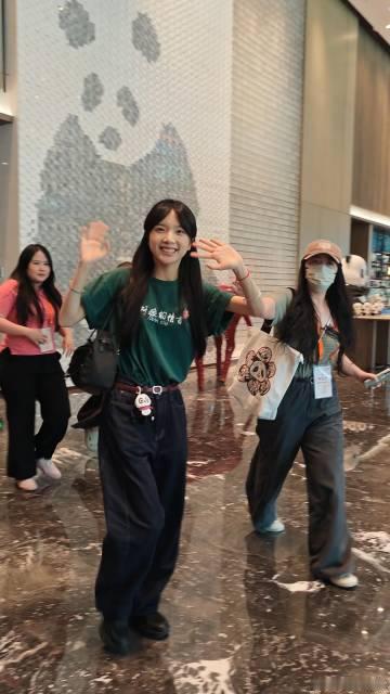阿嬷的情书 李思潼好萌啊！！