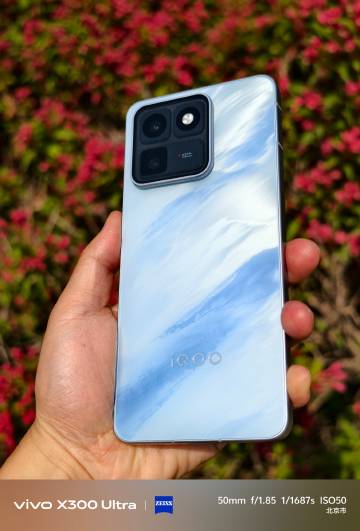iQOO15T外观质感真的可以，前些年iQOO有些手机的质感是真的一般...