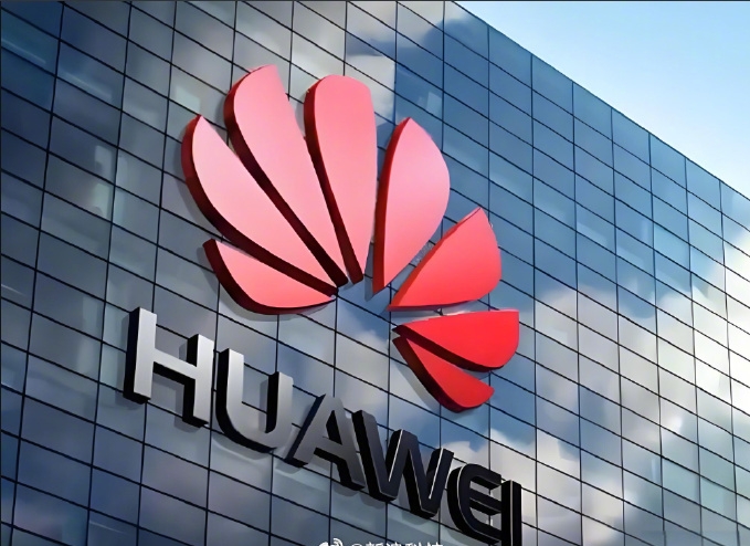 历史性转折！华为Mate90入网，国行5G时隔六年王者归来