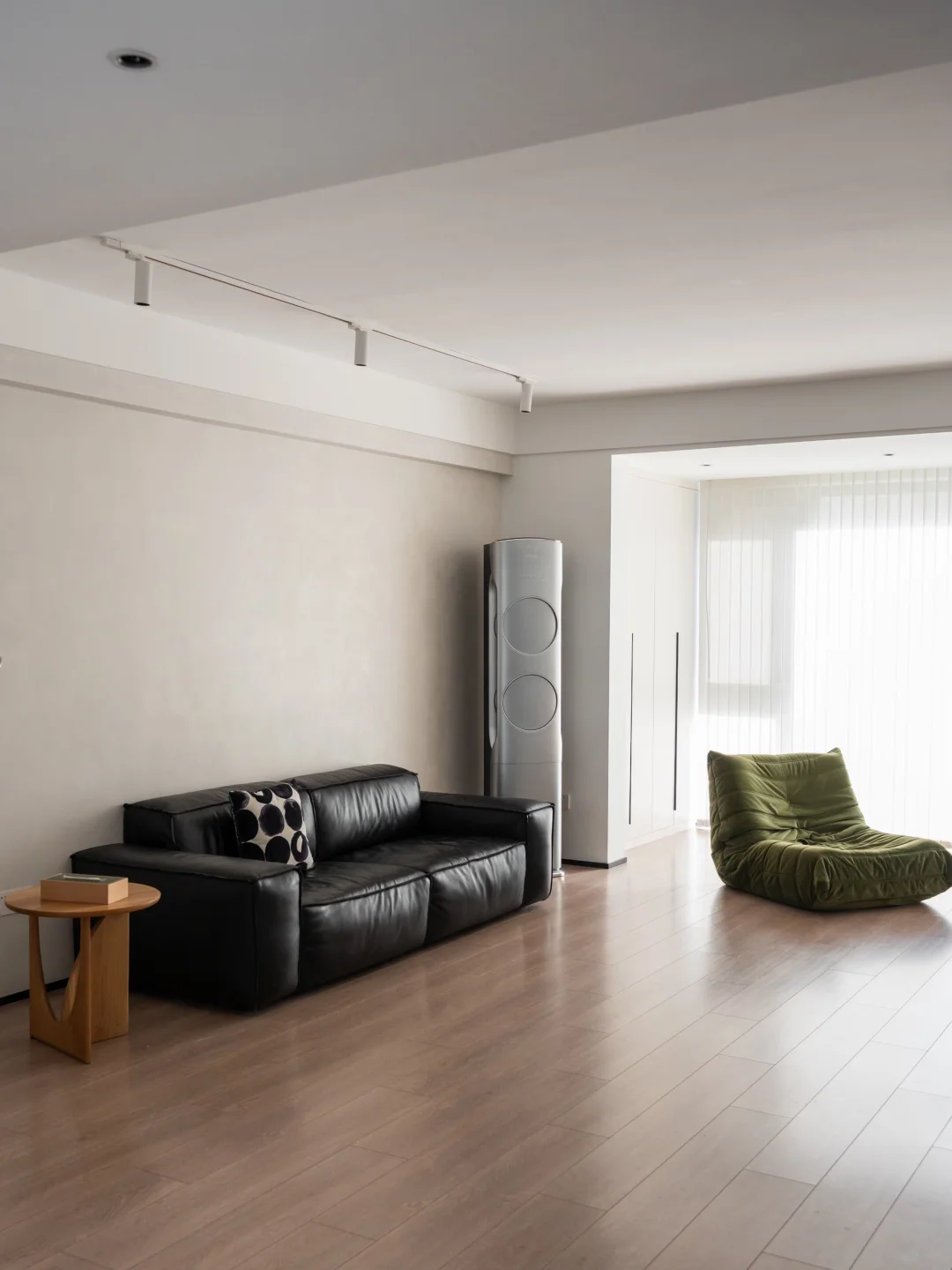 Home | 不过度装修的舒适感～