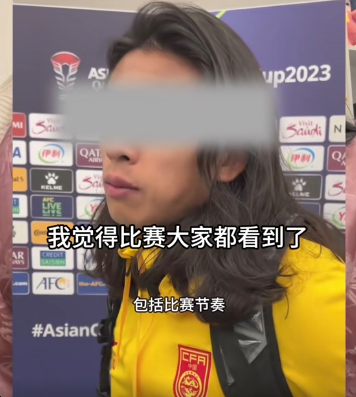 今日份最搞笑段子：国足一思考，世人皆发笑。 国足：现在对手都在进步，我...