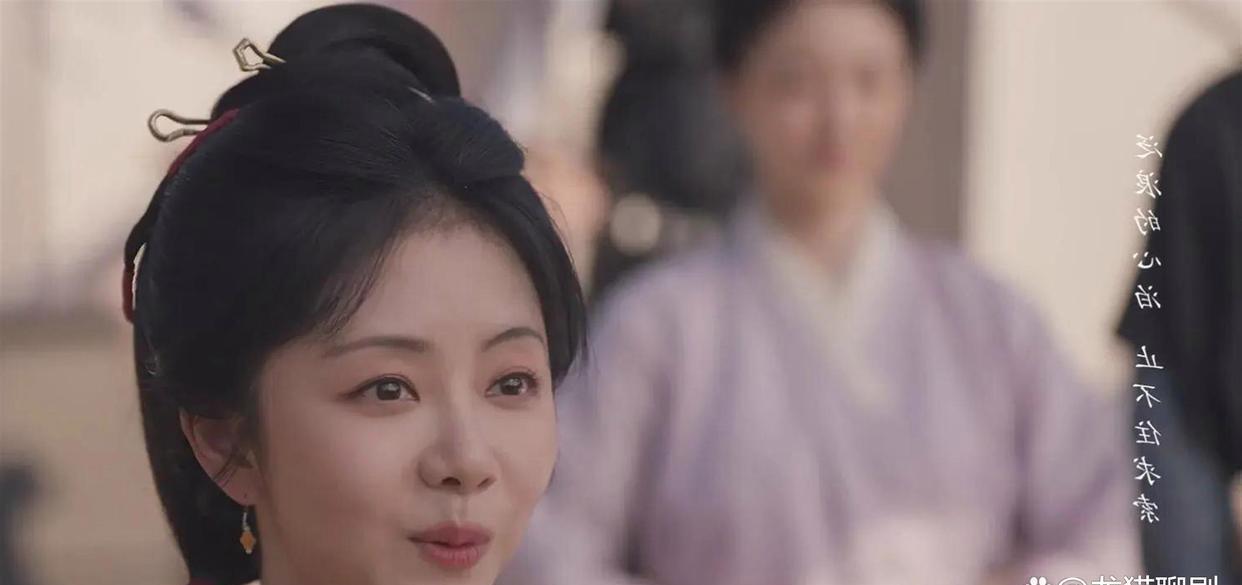 兰香如故：林锦岐放着军户才女杜翠雀不要，偏娶家奴之女许兰香，不是眼瞎是他真怕了那种女人 ​