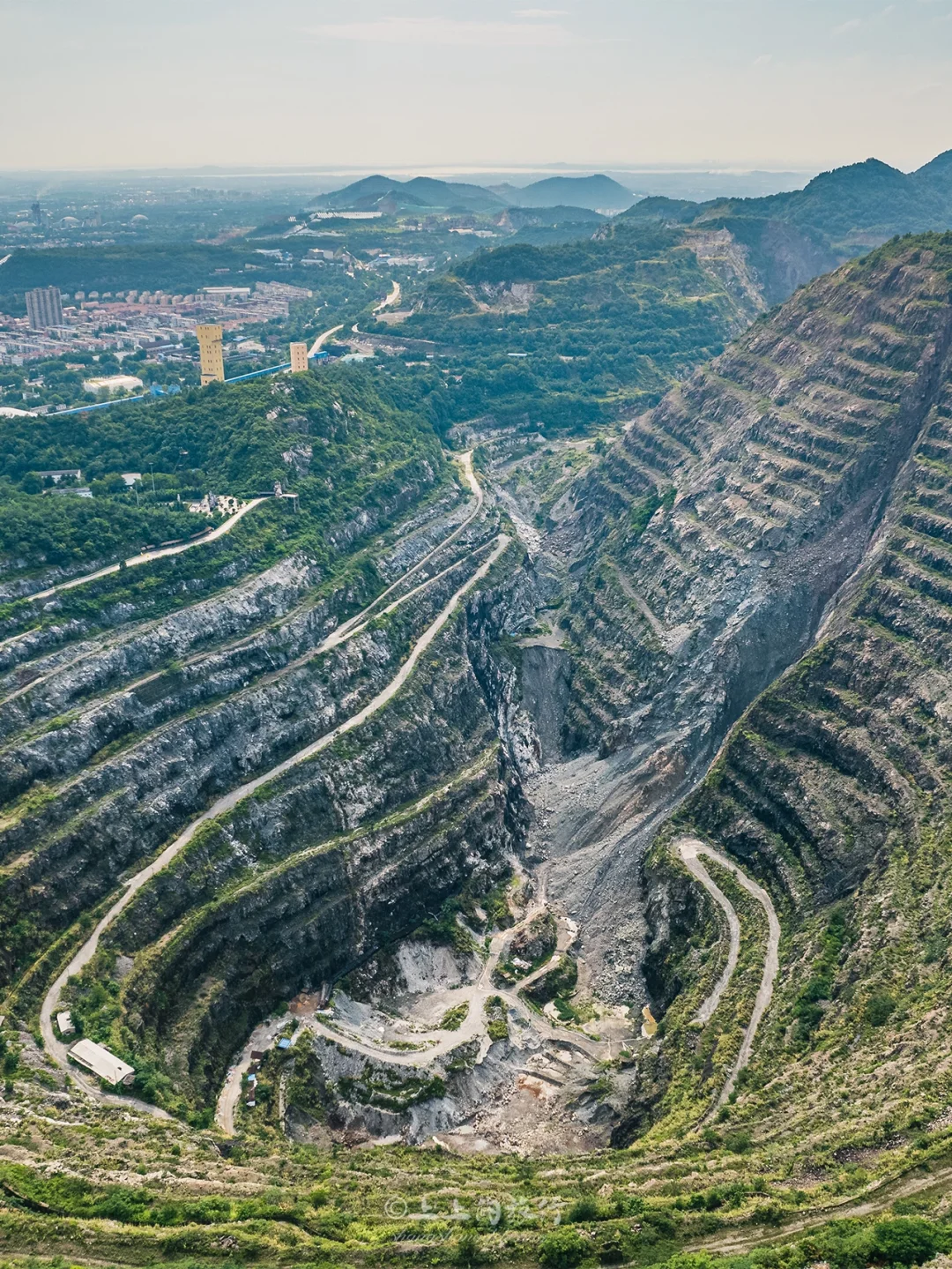 发现巨大坑！小众跑山徒步探险之旅｜武汉周边