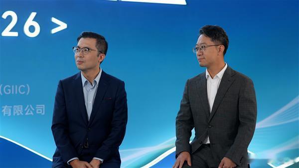 新智联·新未来：开源鸿蒙叩开万物智联产业新大门
2026-09-02 16:02:37
当物联网连接规模突破百亿关口，海量智能设备走进千家万户，产业却遭遇现实瓶颈：硬件型号繁多、通信协议各不相同，设备彼此割裂，不少智能家居产品停留在“单品联网”阶段，难以真正服务于人。操作系统作为数字时代的核心底座，成 ​