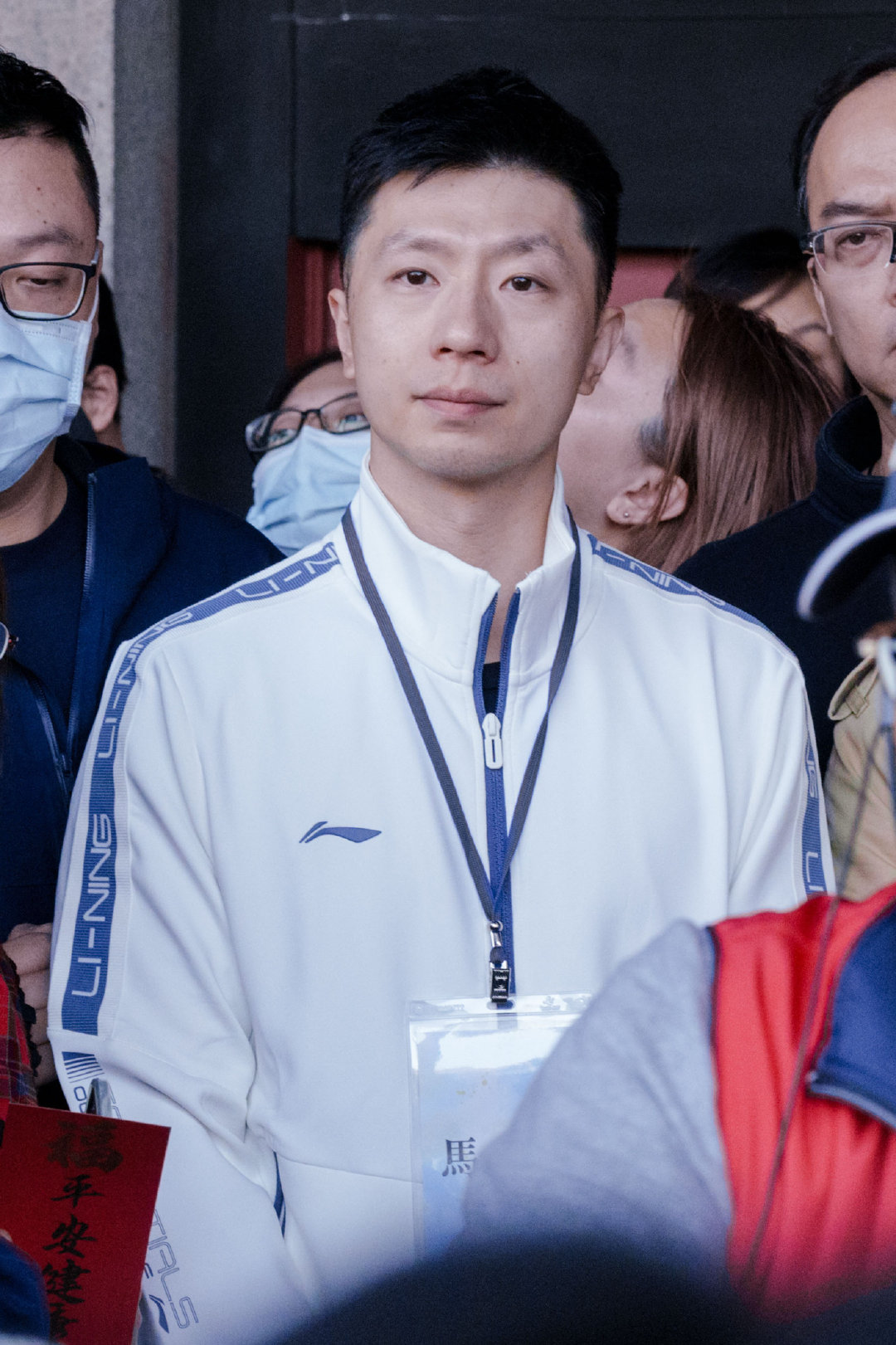 #马龙乒坛历史第一人# 
突然翻到台湾行的时候好心的路人赠送了我一个图包，现在才有时间翻一下[开学季]纯生图，感受一下索尼高清镜头依然无敌的美貌。 ​