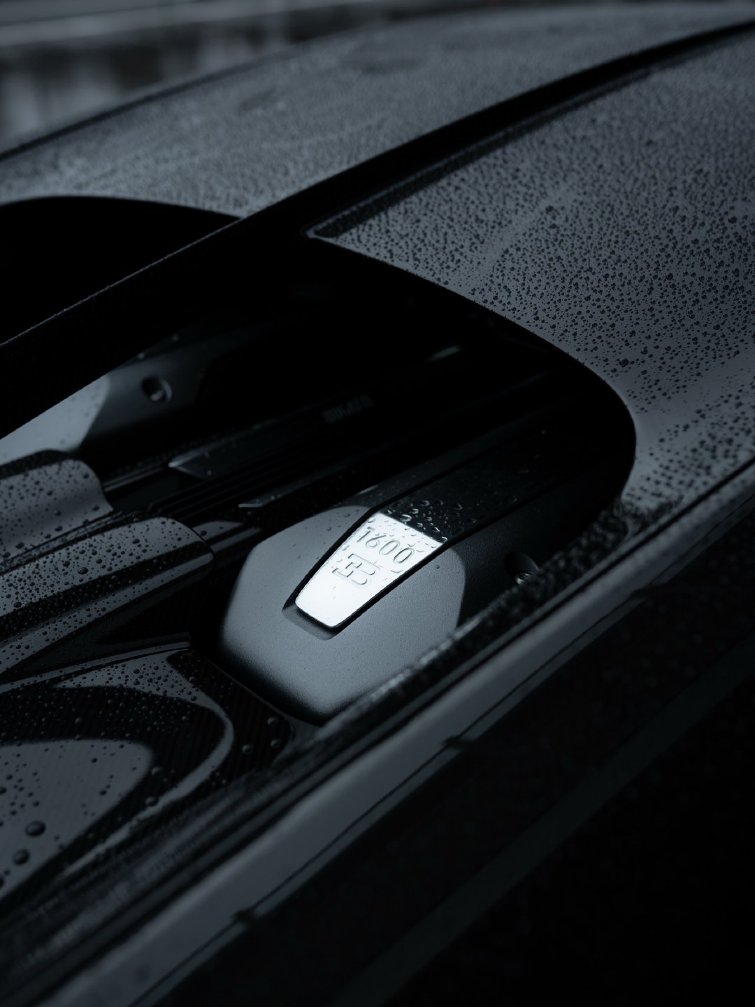 布加迪 Chiron Super Sport
#布加迪[超话]##布加迪# ​