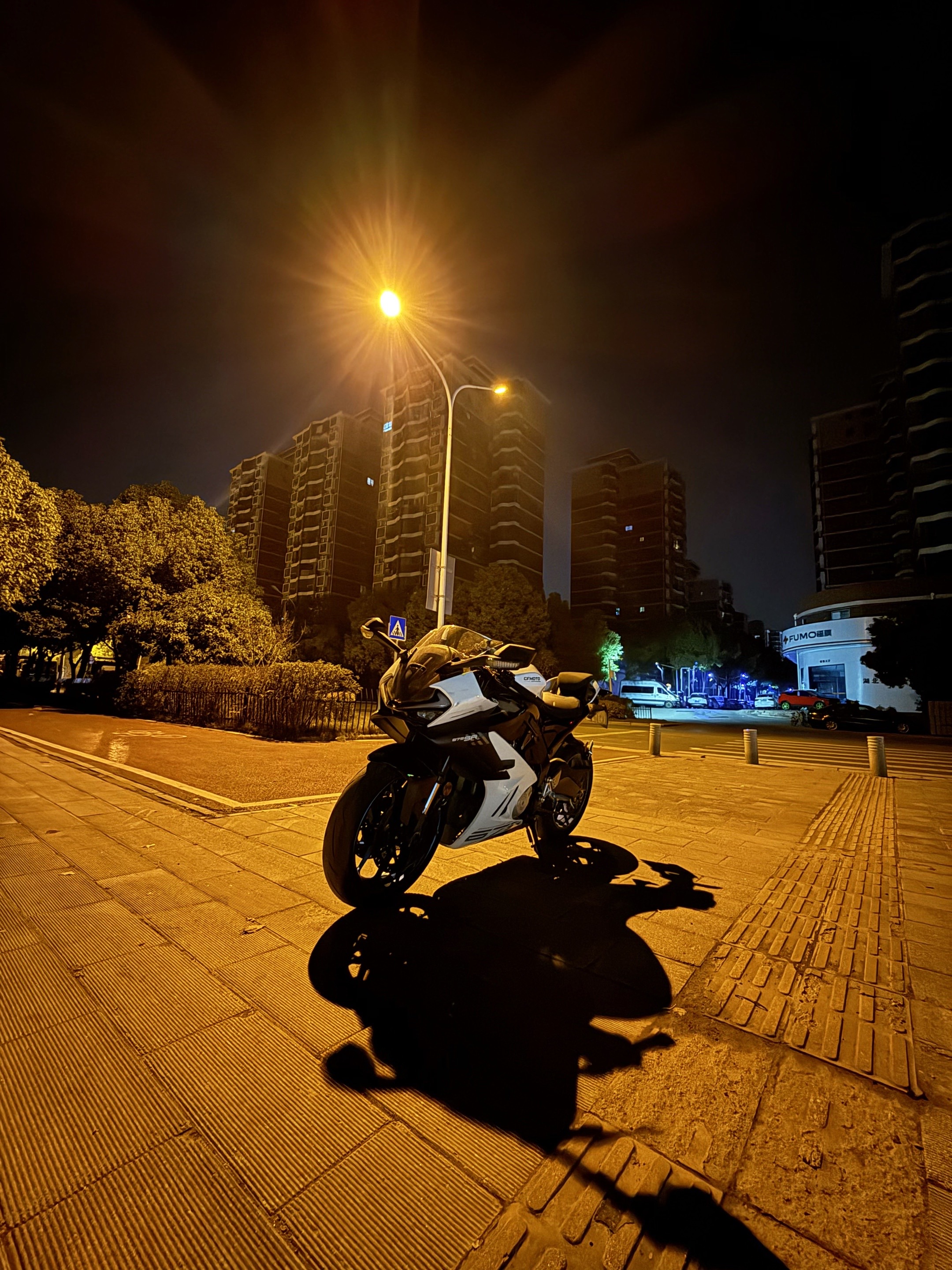 努力争取属于自己的一辆车