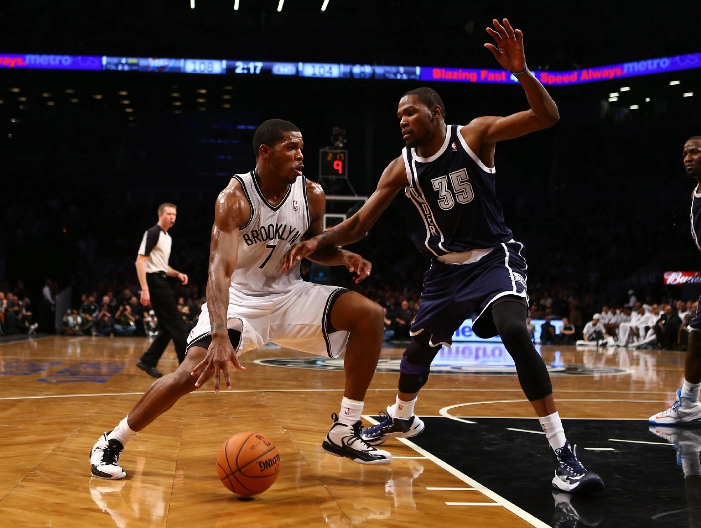 Joe Johnson 2014

#nba##乔约翰逊##杜兰特# ​