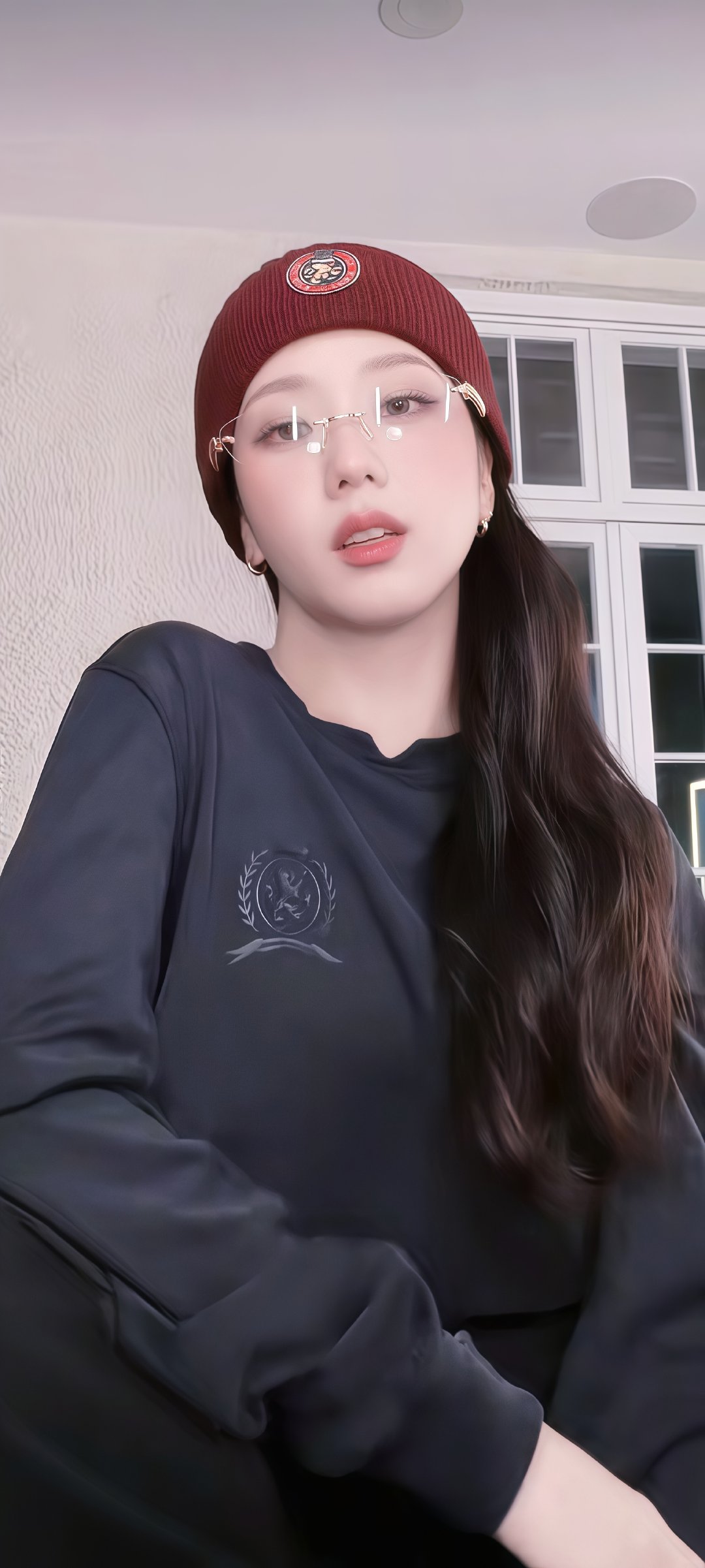 #kimjisoo[超话]##jisoo壁纸# 
帅宝宝 ​
