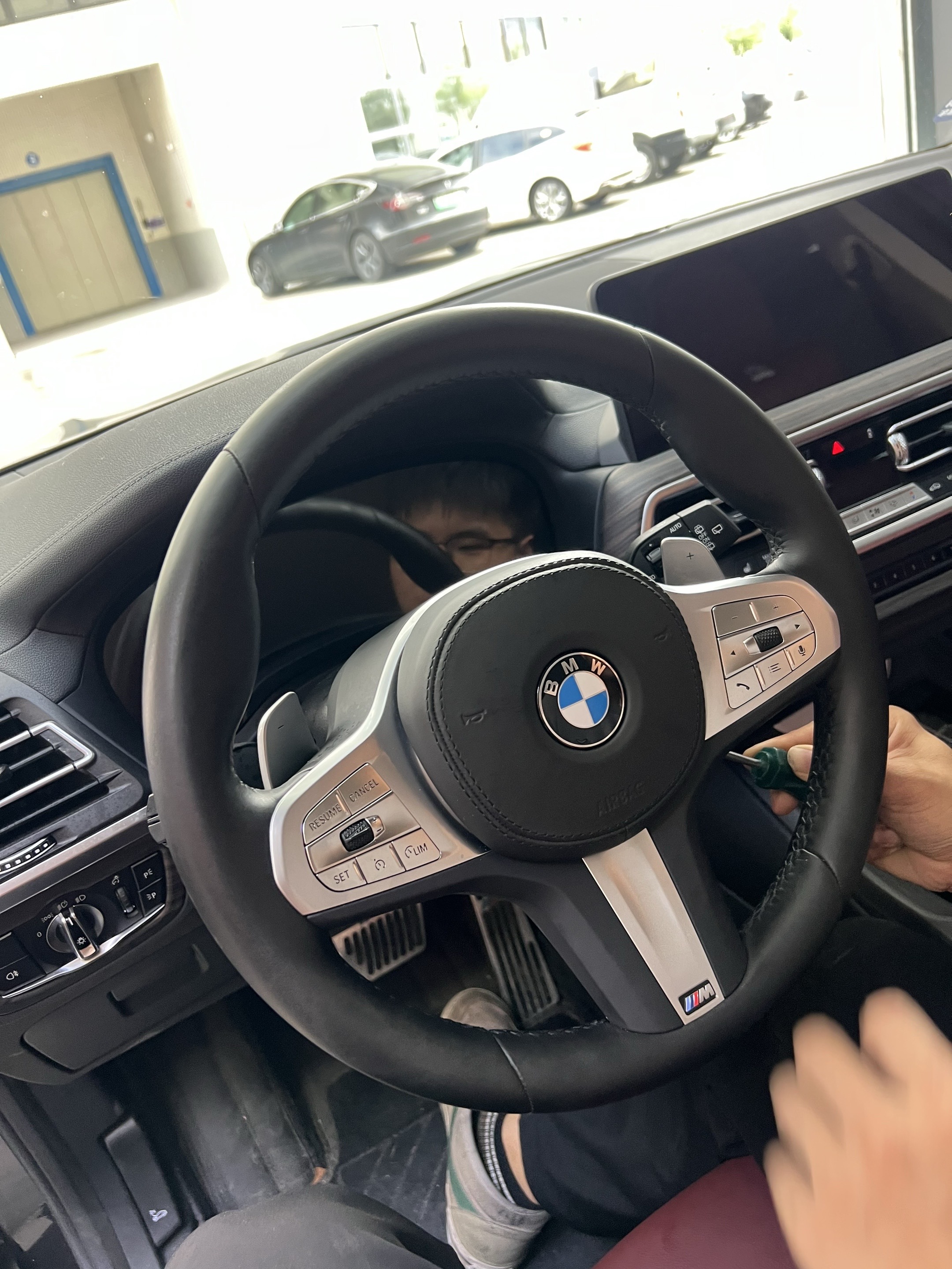 方向盘m1m2驾驶模式切换按键，搭配大括号仪表界面，真的是宝马的神来之笔！宝马改装 宝马m1m2