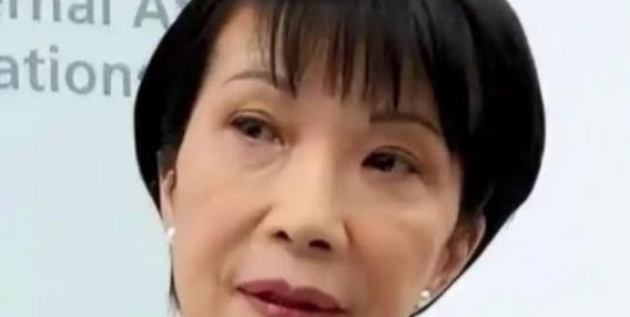 一位日本专家曾经直言，如今的中日对峙的关键并不是中国能不能打得过日本，而是日本在中国的制裁下还能不能撑下去，能撑多久的问题。究竟是日本限制高端数控机床出口对中国的影响大，还是中国制裁日本两用物项对日本的影响大？

在全球制造业的棋盘上，一台机床看似只是工厂里的设备，但实际上，它连接的是航空航天、汽车
