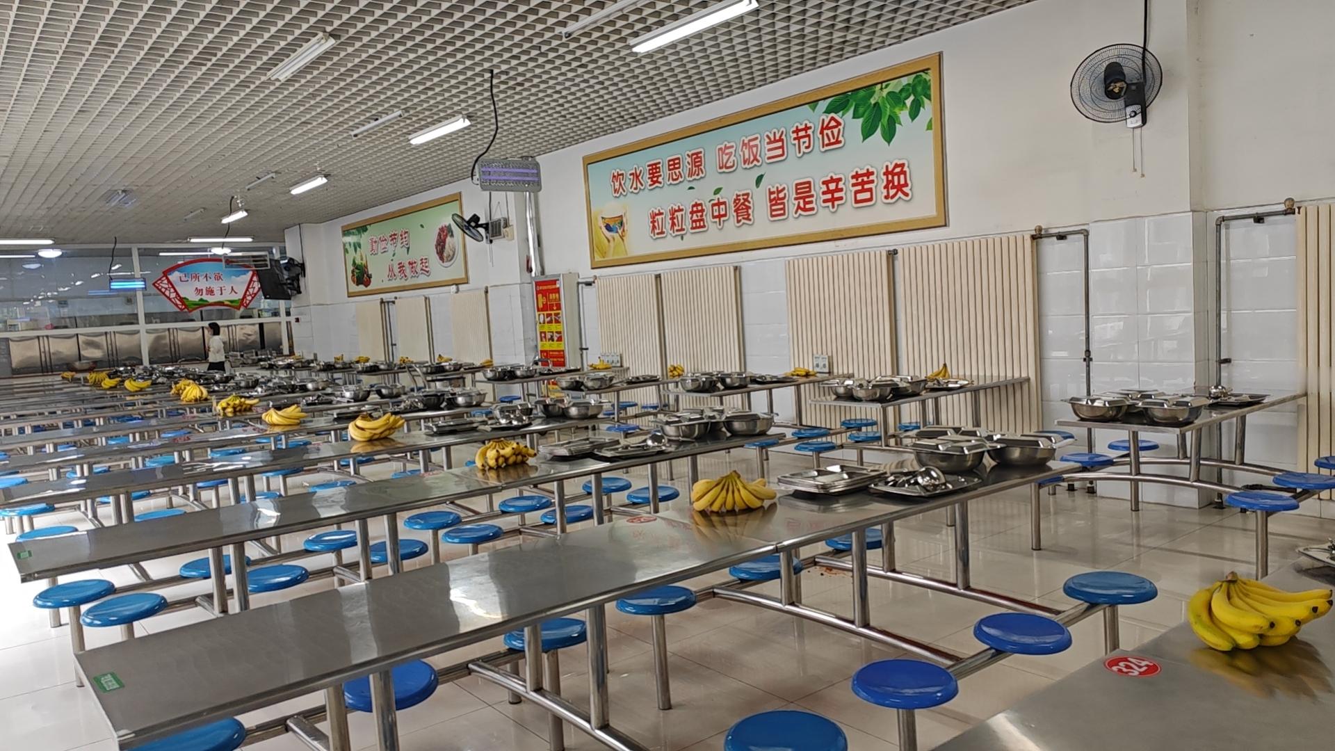 教师是师德重要还是教学水平重要?教师是师德重要还是教学水平重要
 
核心观点：师德是底线，教学水平是本领；二者不能二选一，但师德为先。
 
一、师德是立身之本（一票否决）
 
1. 师德决定教育的方向。师德不合格，教学能力越强，负面影响越大。教师手握育人权力，一旦缺少责任心、爱心与底线，再高超的