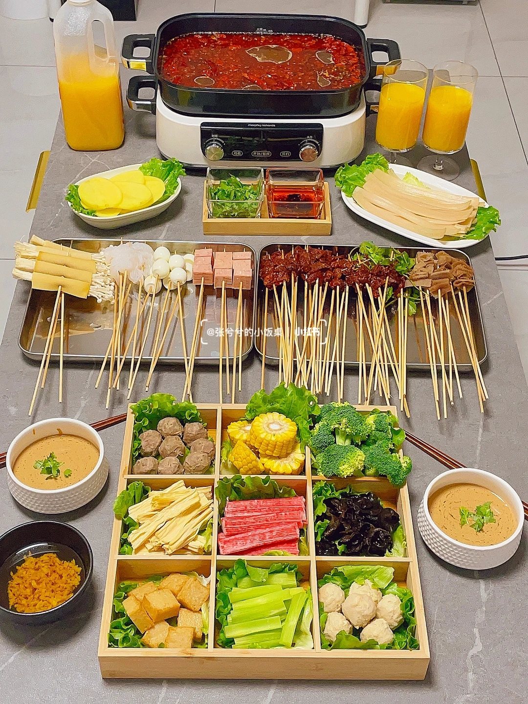 家庭版自制串串香火锅｜附腌肉蘸料配方