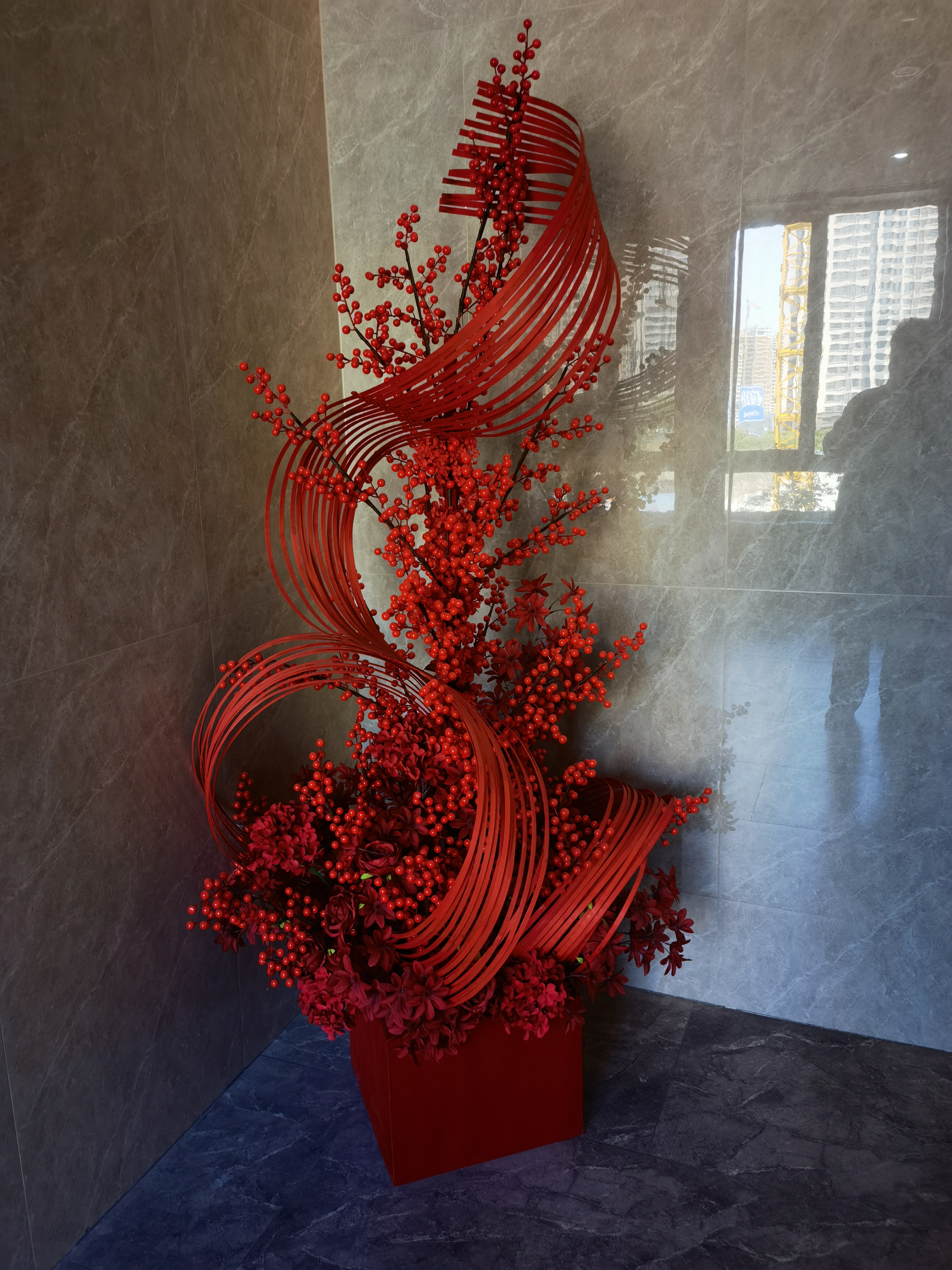 山东高速男篮这个夏秋估计又要在转会市场上掀起腥风血雨了，避免去年领导们...