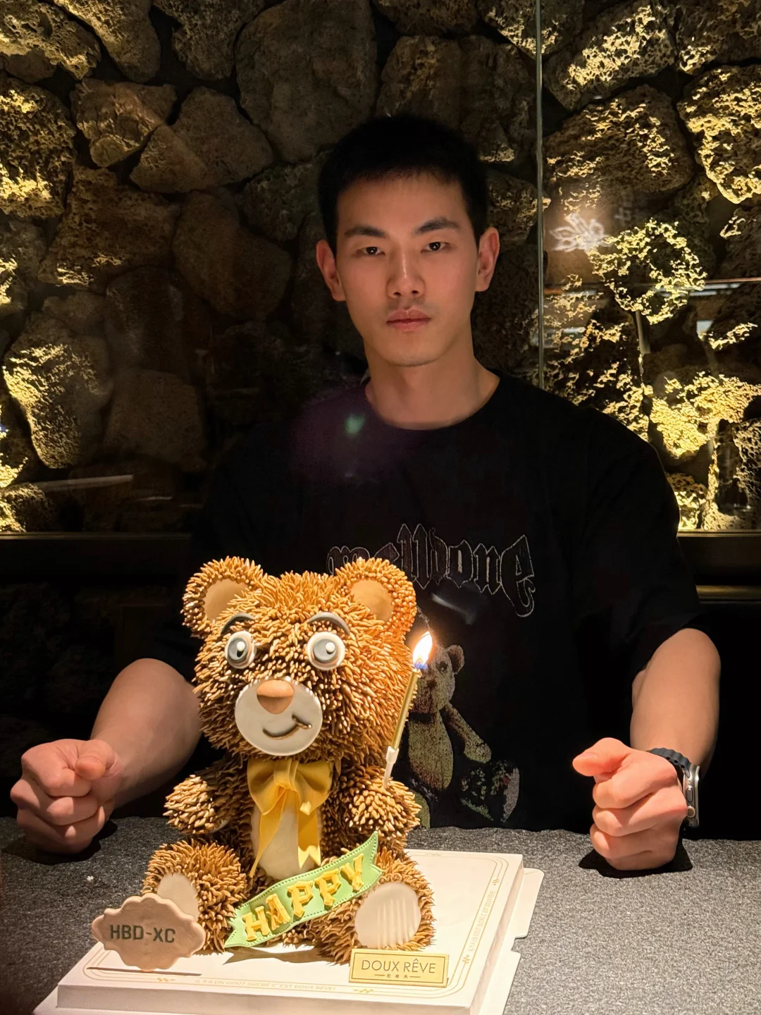 说声生日快乐吧 请你吃小蛋糕🎂