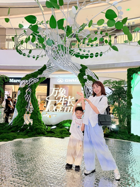 通州可真行啊…商场2周年做的跟艺术展似的