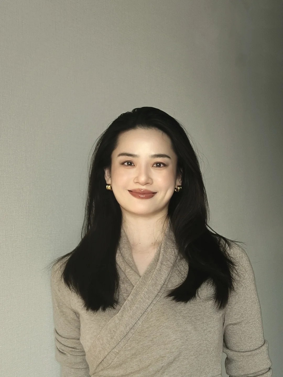 方圆脸的舒展大气