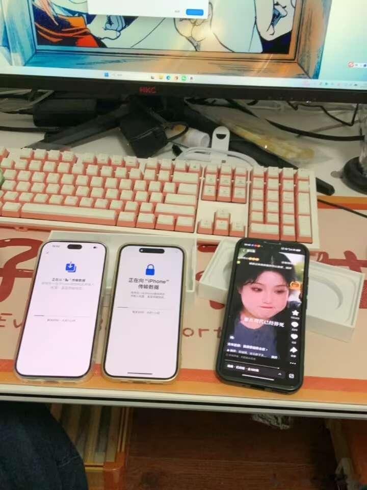 本来是因为打游戏忘记抢首发怕来不及lana的演出所以买了大疆p4p
结果在返程的路上又激情消费了
本来是想二选一[微笑]现在属于是一把抓 ​