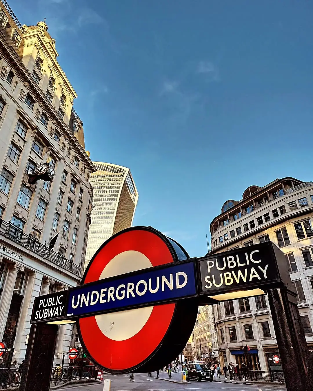 来了英国，我怀疑之前学的是假英语…