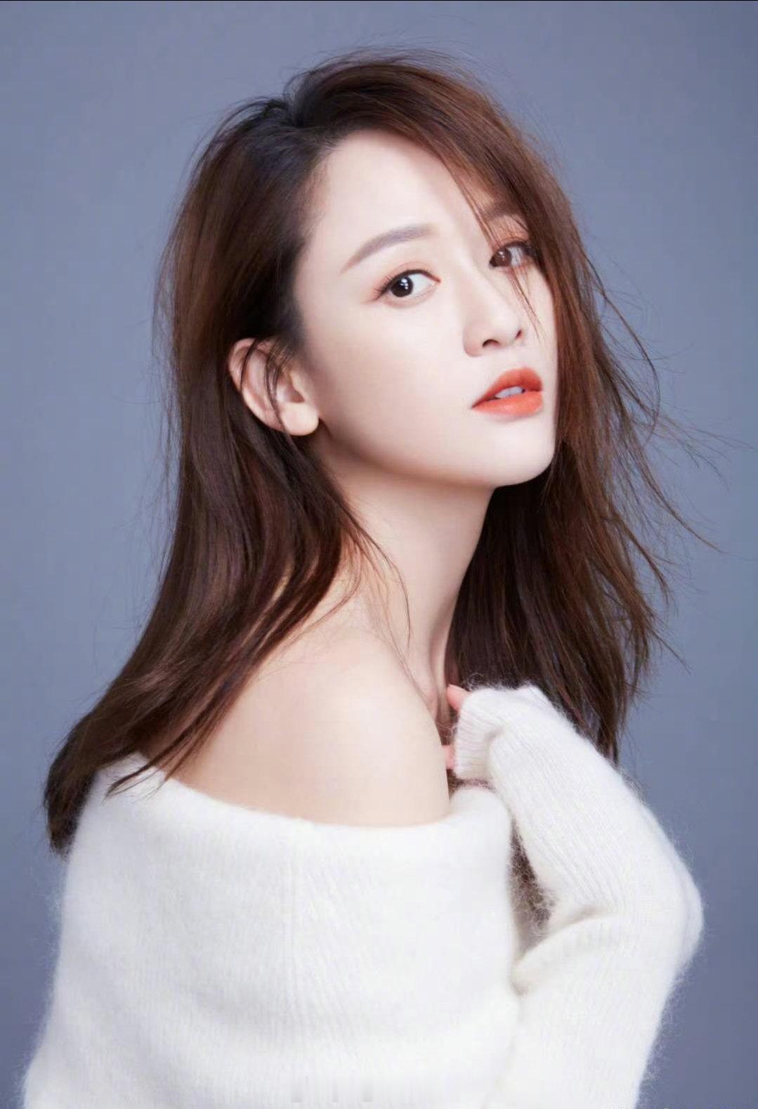 #陈乔恩出道25周年快乐#向日葵女神，出道日快乐[鼓掌][鼓掌][鼓掌][来抱抱][来抱抱][来抱抱] ​