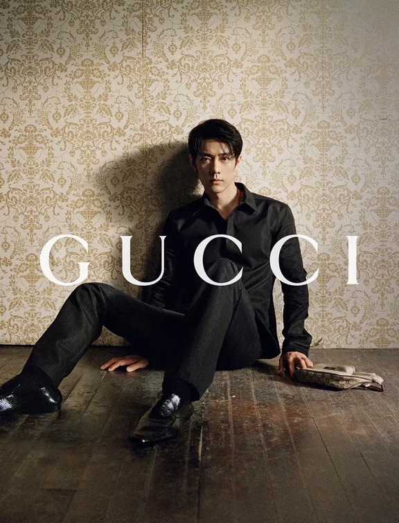 代言人肖战 x GUCCI大片上线🖤📸