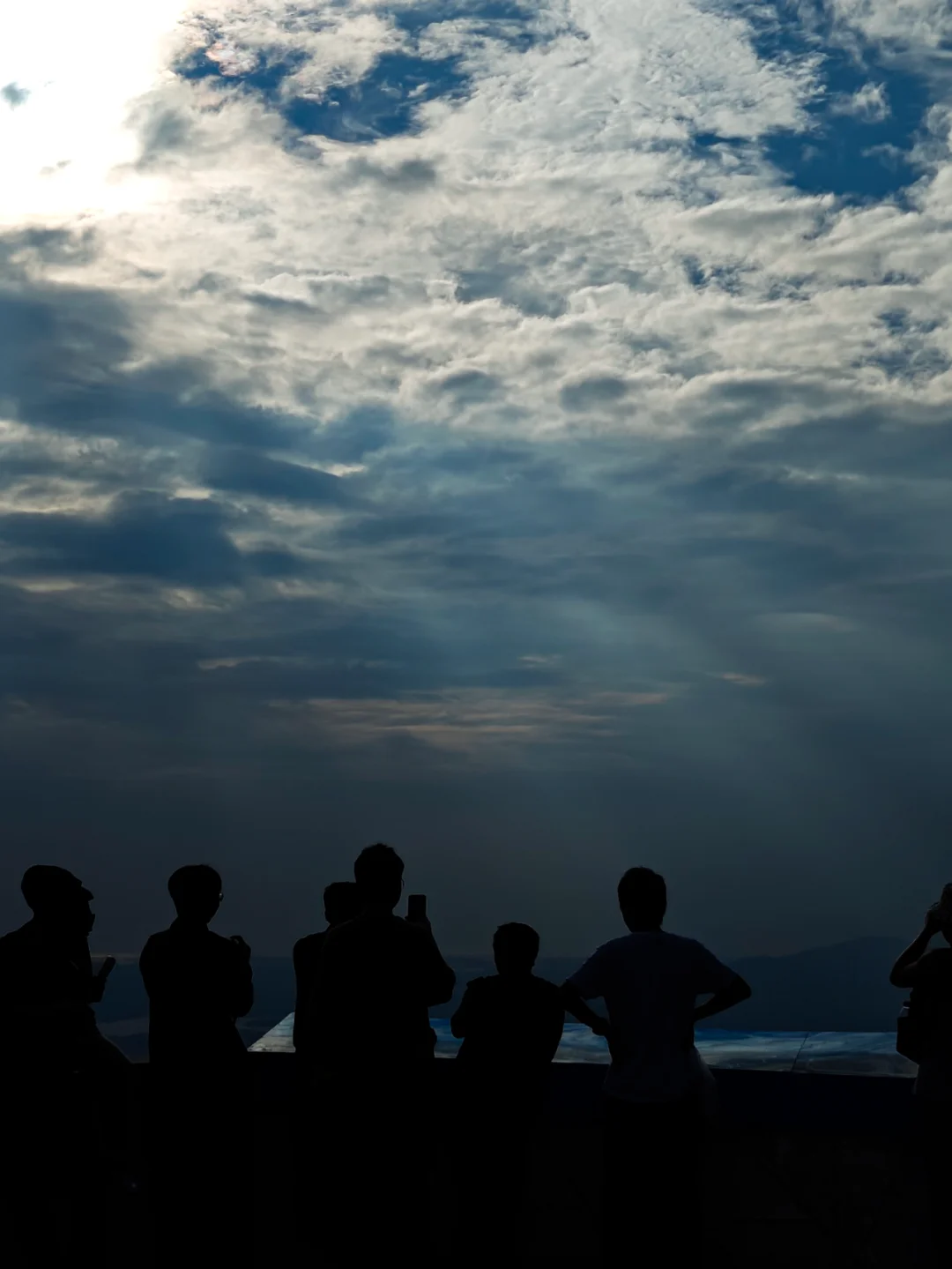 阳台山日落穿越路线推荐-超美丁达尔效应