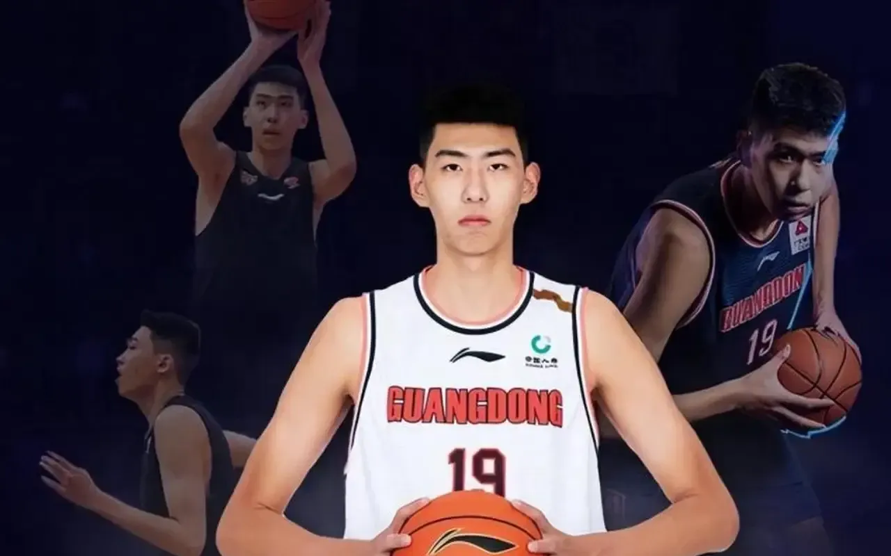 徐昕出国受阻，唯一的办法就是回归宏远？

今天早上，媒体人宋翔发文透露，NCAA杨百翰大学已经联系塞尔维亚内线彼得奥斯托伊奇，眼下正在考察这名球员，以期让他填补最后一个阵容名额。

对徐昕来说，眼下最难的其实不是“想不想出去”，而是外面的门槛已经很现实了，能不能拿到稳定上场时间，能不能真在比赛里把人