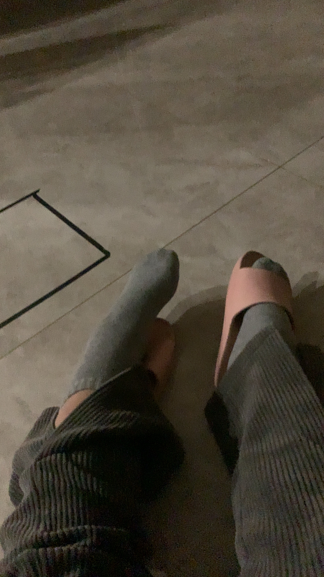 兄弟姐妹们冷不？