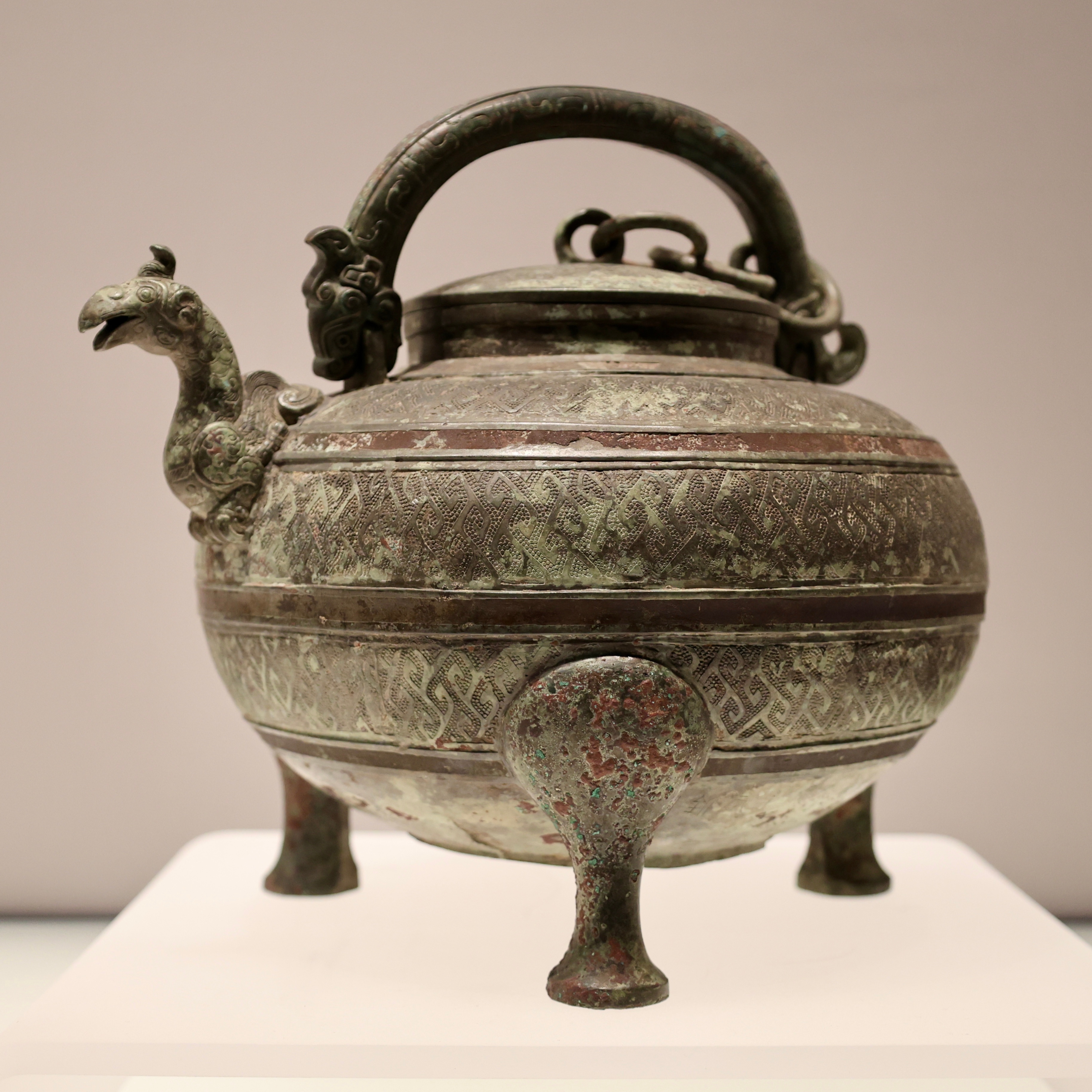 壹點历史[超话]  春成侯盉（战国晚期，公元前4世纪中叶一前221年）上海博物馆藏文物约会博物馆当老妈知道我工资1260后 ​​​