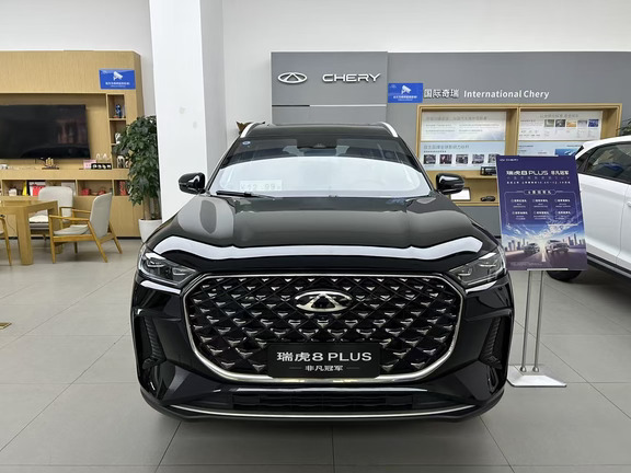 家用 SUV 实力选手✨瑞虎 8 PLUS 非凡冠军