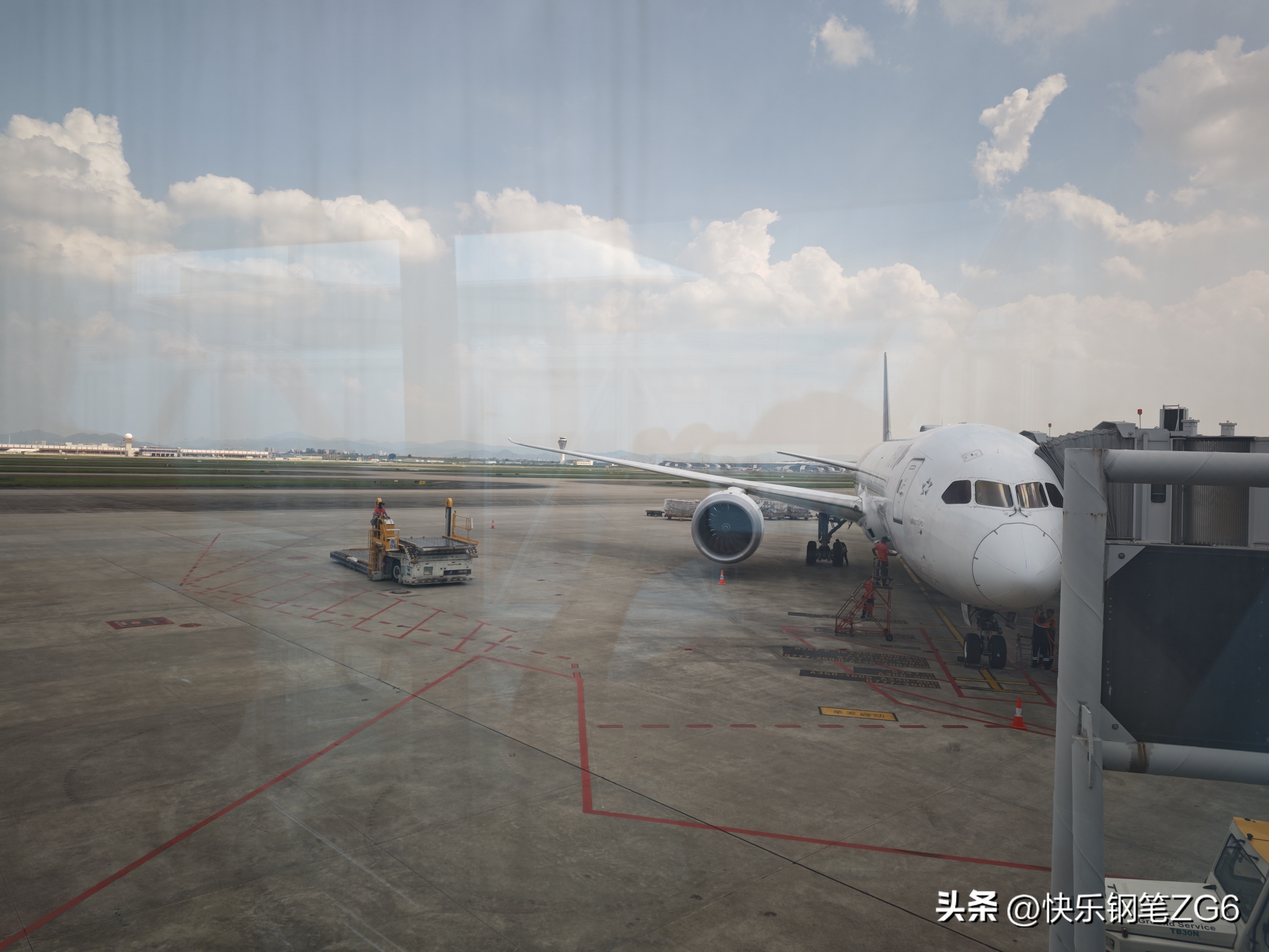 分享您拍的飞机印尼火山爆发后第一批难民已经顺利回国啦