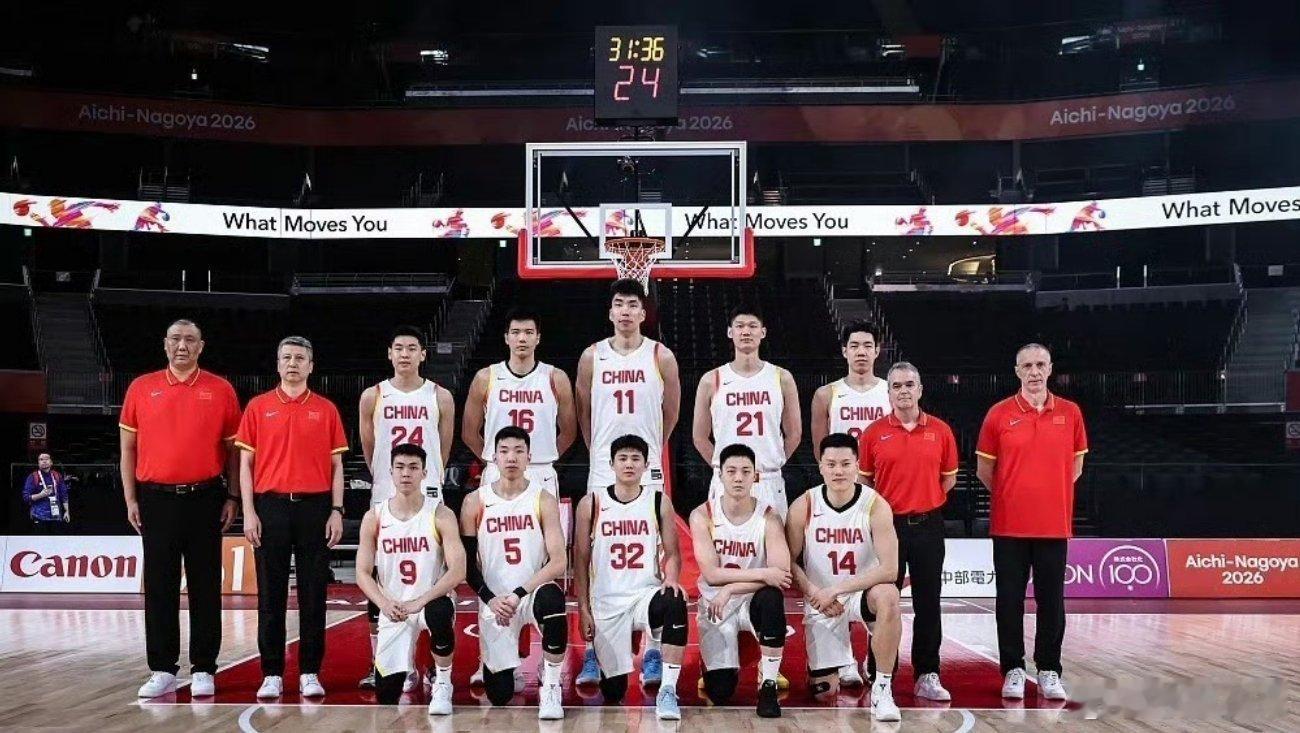 中国男篮亚运会征程结束，从日本返沪后就地解散，队员休整后回俱乐部备战CBA新赛季，全员需提交亚运复盘总结。郭士强休整后将全国观赛，从CBA前八轮挑选新人补充国家队 ​