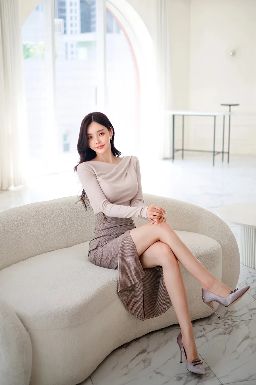 美人太古心，一见即倾倒。