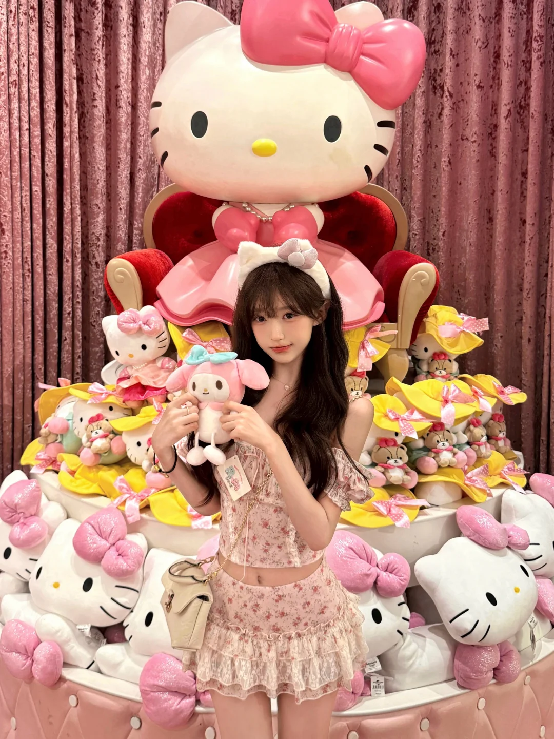 不要带走𝐤𝐢𝐭𝐭𝐲酱≽^•༚•🎀≼