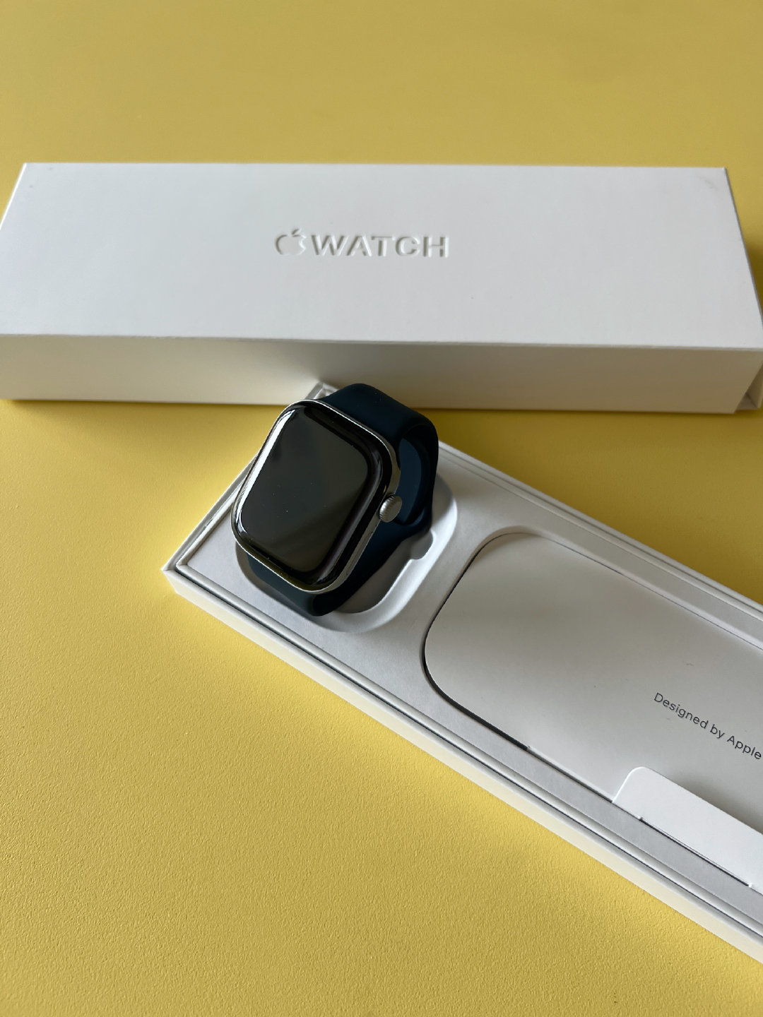 iphone 18pro➕Watch 12
生日礼物收到✅ ​