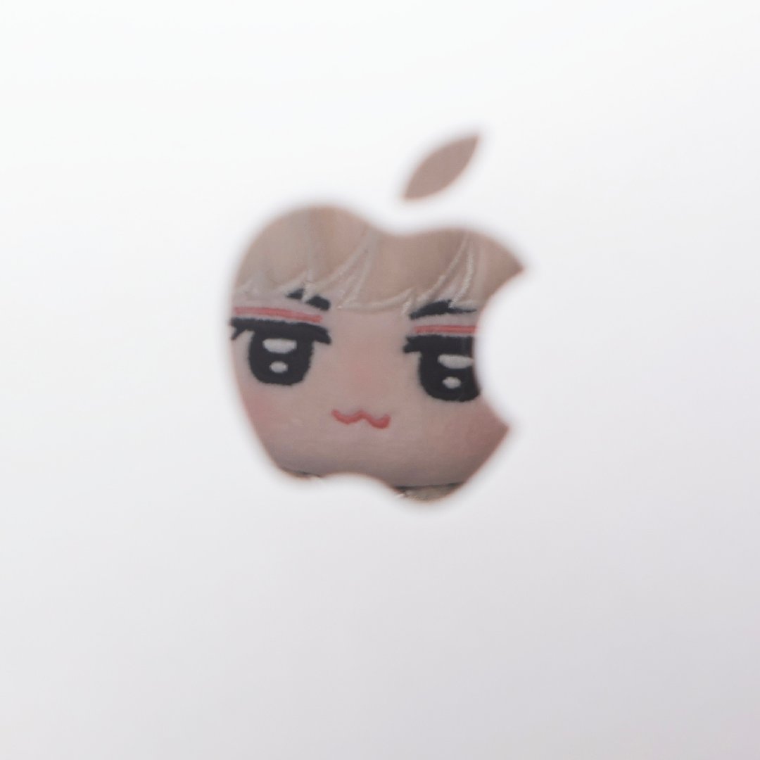 妈咪们，iPhone18 Pro Max狸包已经给你们买好了，就在实体店放着，你们过去付钱就可以直接带走了⩌⩊⩌

#九尾# 🎀#狸包# ​