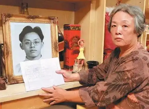 1997年，士兵江国庆强奸女童判处死刑，临刑前，他当众喊冤：人根本不是我害的！我是被屈打成招的，我一定要化为厉鬼向害我的人索命！时隔14年，真凶被抓到，却被当庭判了无罪释放。

主要信源：（人民日报海外版——刑讯逼供枉死 原台军士兵十五年后昭雪(图)）

1996年9月12日，台北空军作战司令部营区