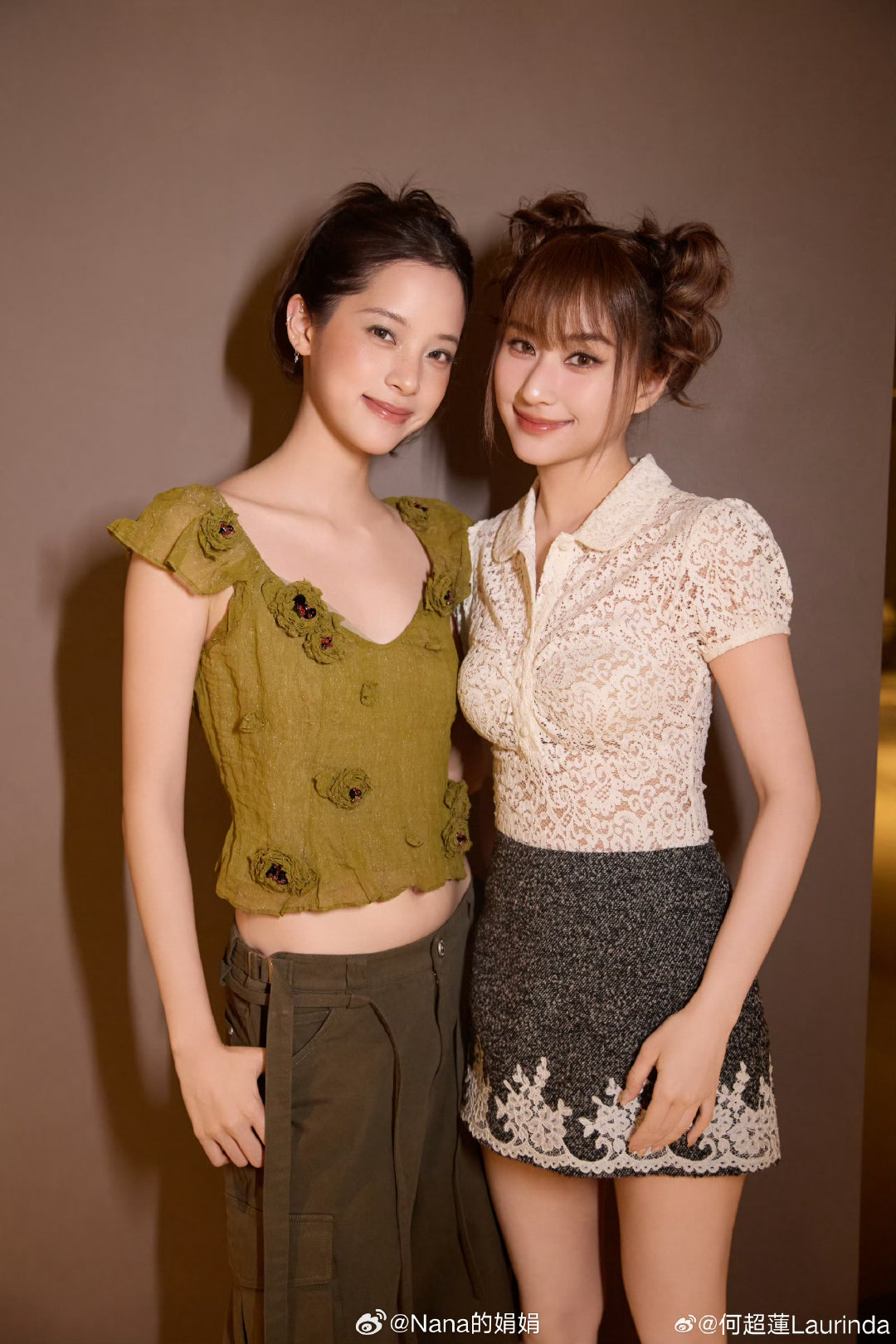 #欧阳娜娜[超话]#  
都好美#欧阳娜娜Somi何超莲同框# ​